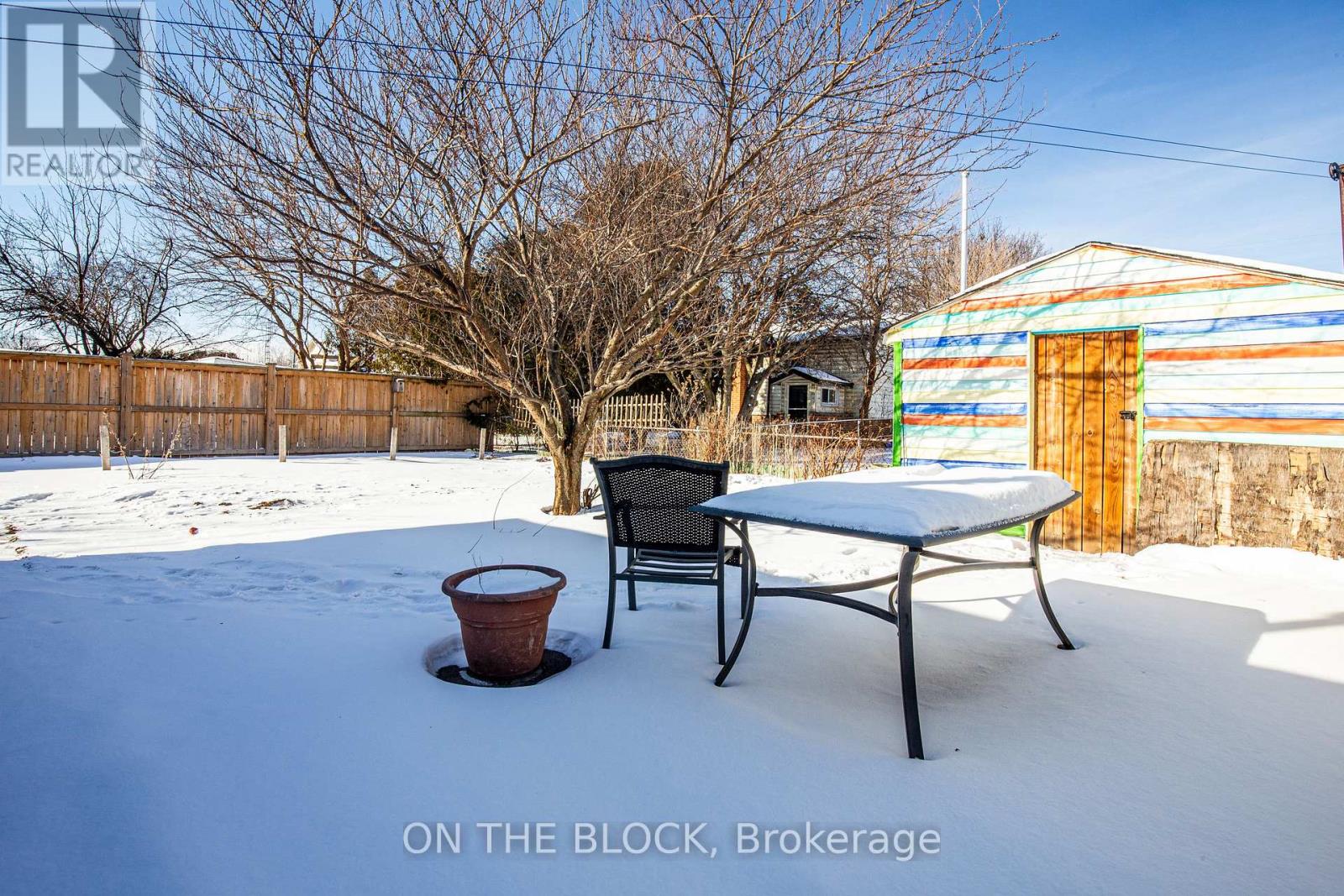 Upper - 151 Nugent Drive, Hamilton, Ontario  L8H 2N3 - Photo 21 - X12746942