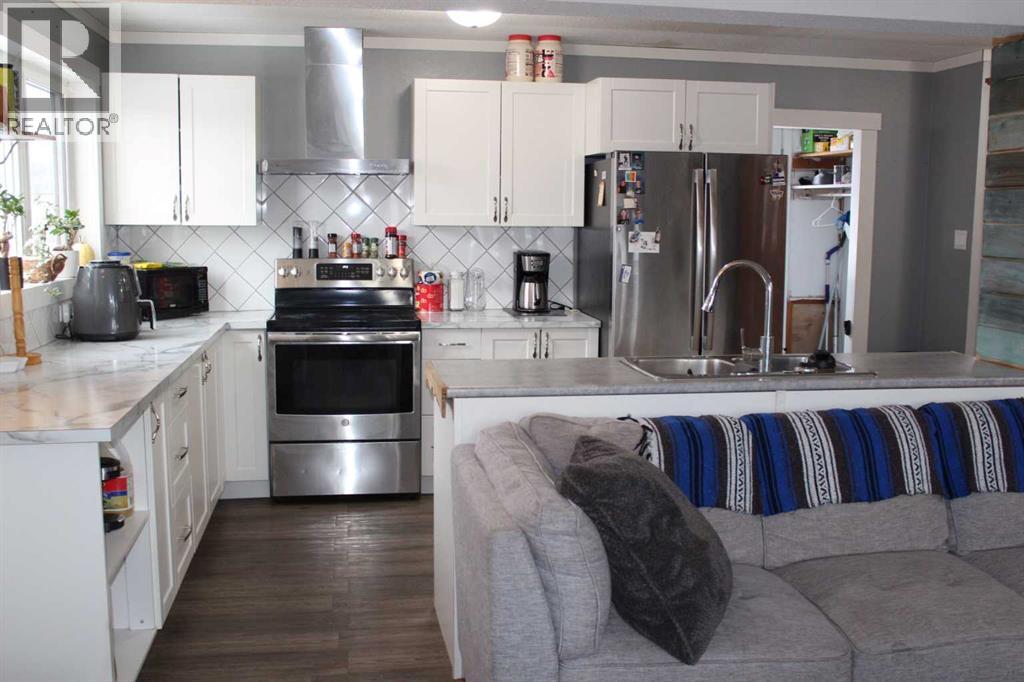 409 2nd Street Ne, Manning, Alberta  T0H 2M0 - Photo 6 - A2179481