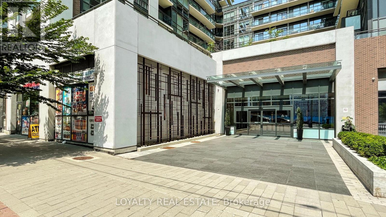 1221 - 460 Adelaide Street E, Toronto, Ontario  M5A 1N6 - Photo 3 - C12746952