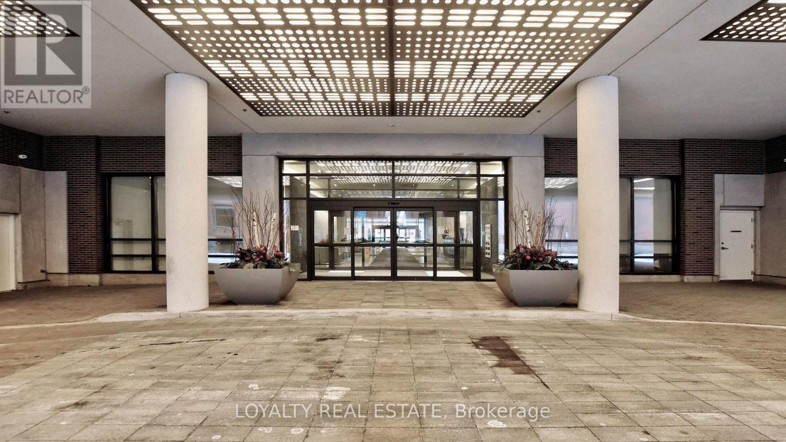 1221 - 460 Adelaide Street E, Toronto, Ontario  M5A 1N6 - Photo 8 - C12746952