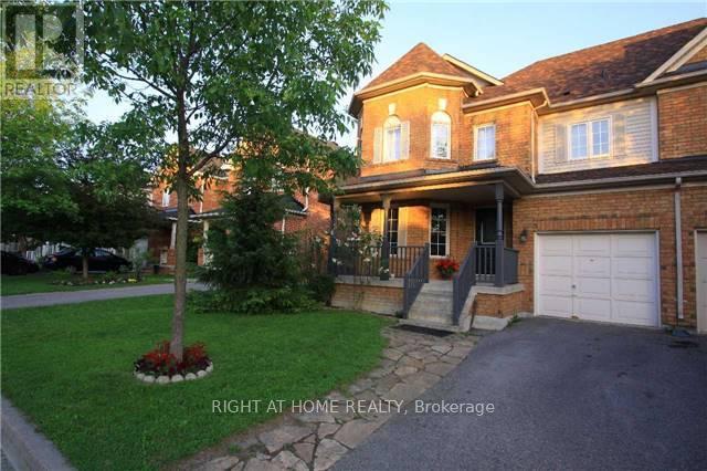 5 Steckley Street, Aurora, Ontario  L4G 7K6 - Photo 2 - N12746956