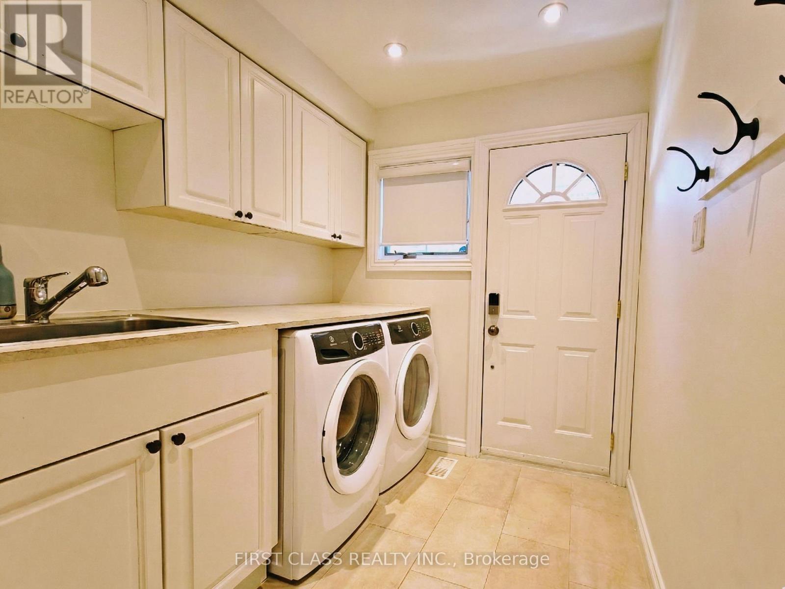 20 East Drive E, Markham, Ontario  L6G 1A4 - Photo 6 - N12740584