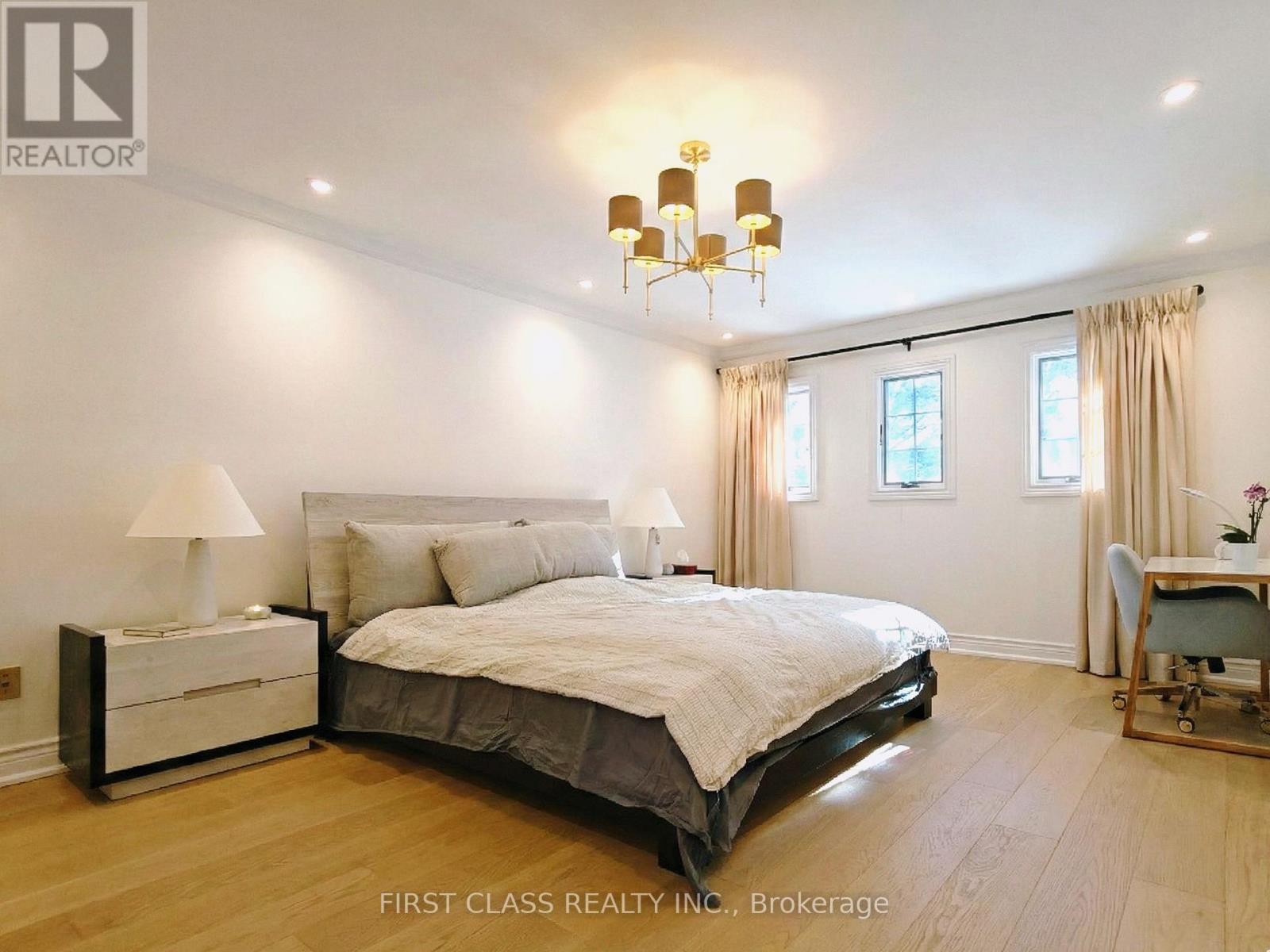 20 East Drive E, Markham, Ontario  L6G 1A4 - Photo 7 - N12740584