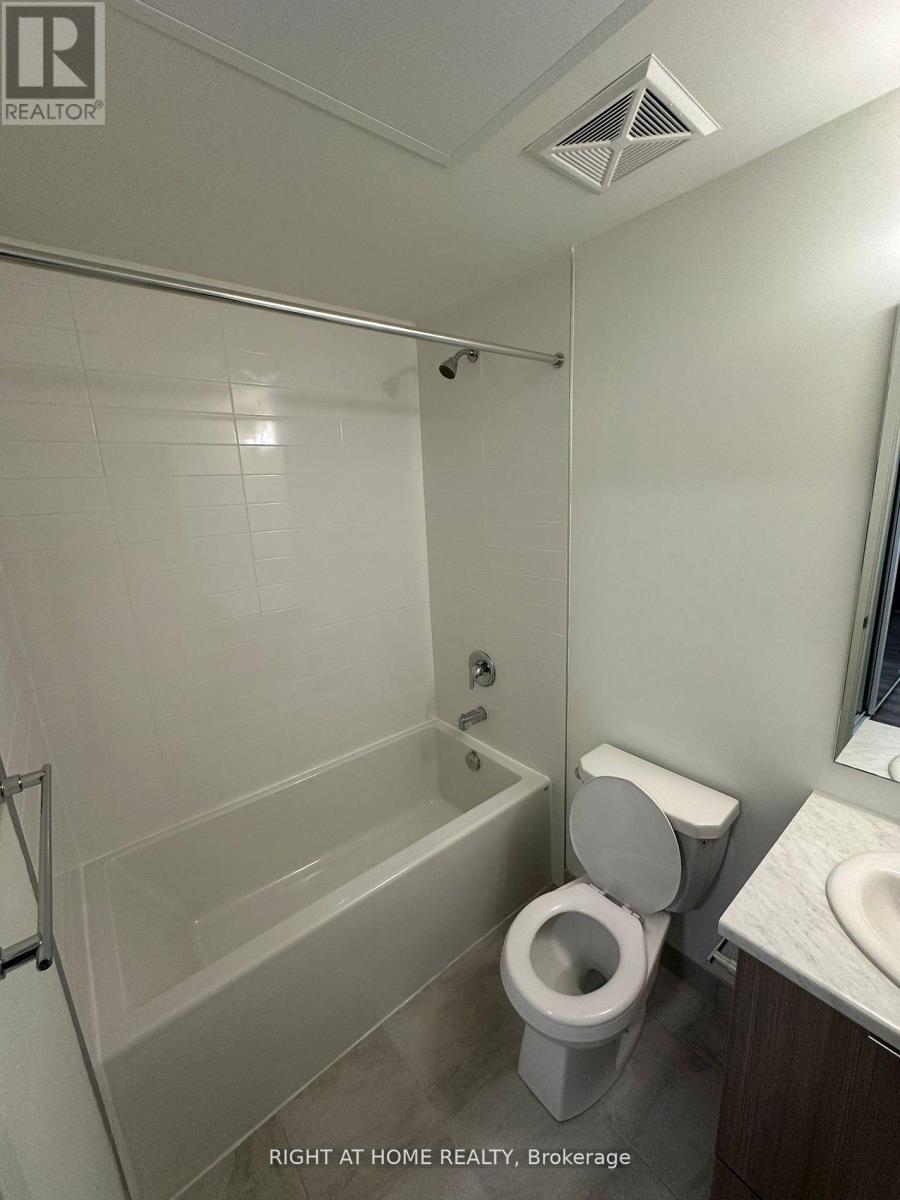 107 - 155 Canon Jackson Drive, Toronto, Ontario  M6M 0E1 - Photo 11 - W12746962