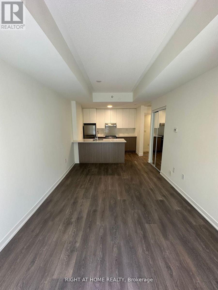 107 - 155 Canon Jackson Drive, Toronto, Ontario  M6M 0E1 - Photo 2 - W12746962