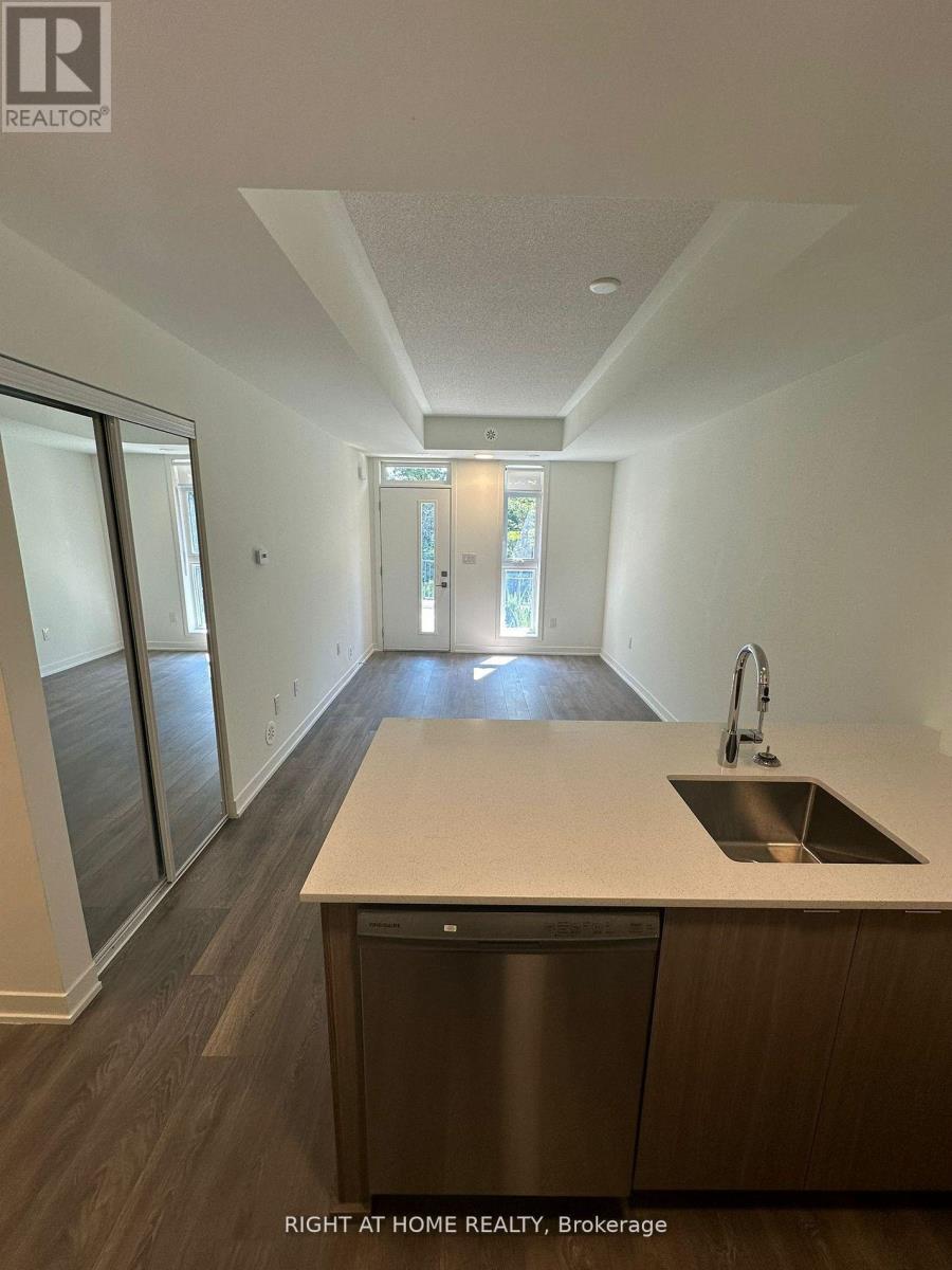 107 - 155 Canon Jackson Drive, Toronto, Ontario  M6M 0E1 - Photo 3 - W12746962