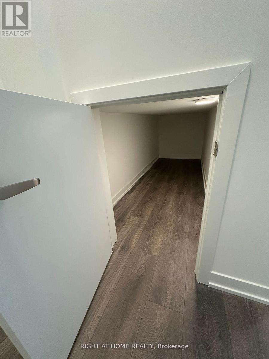 107 - 155 Canon Jackson Drive, Toronto, Ontario  M6M 0E1 - Photo 9 - W12746962