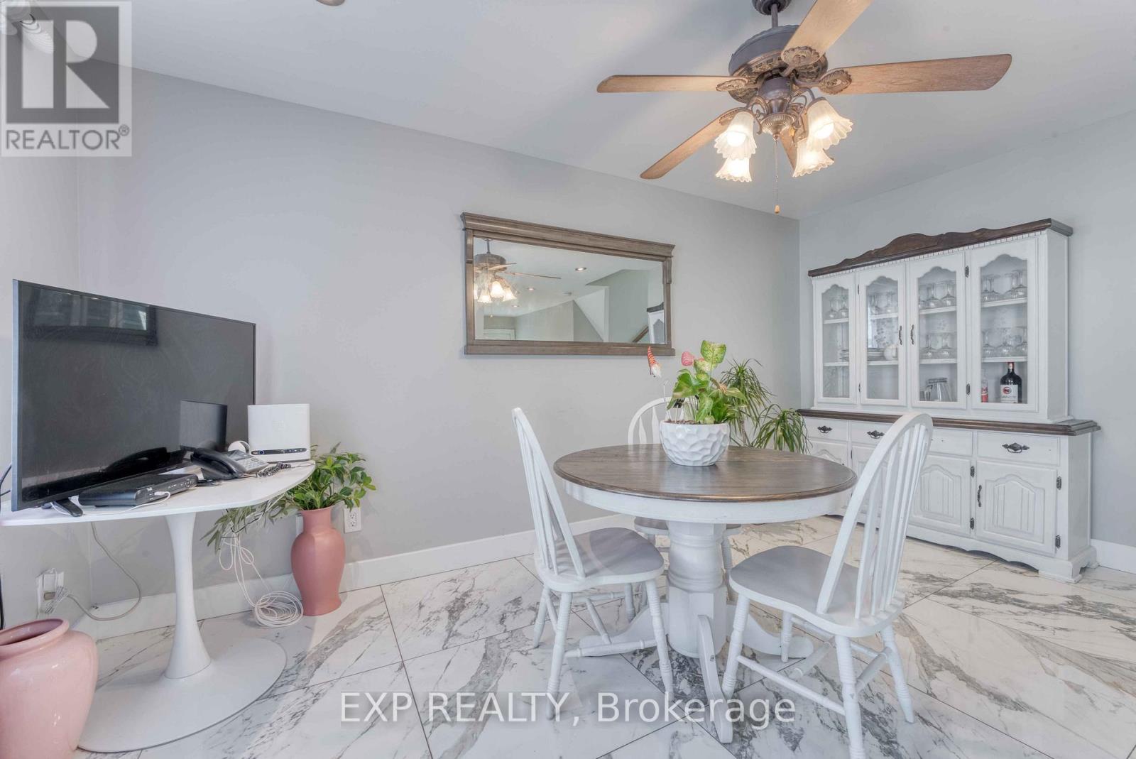 2901 Robillard Crescent, Windsor, Ontario  N8W 5L2 - Photo 5 - X12746960