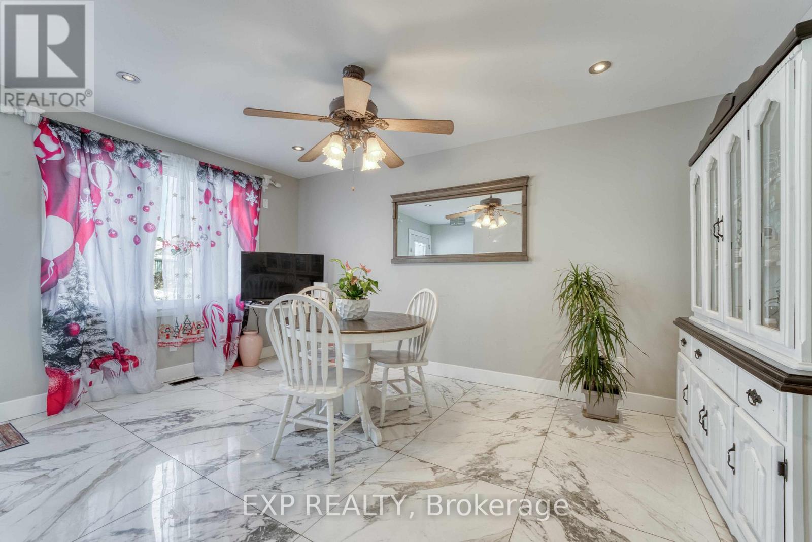 2901 Robillard Crescent, Windsor, Ontario  N8W 5L2 - Photo 8 - X12746960