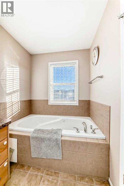 47 Bridlecrest Road Sw, Calgary, Alberta  T2Y 5J2 - Photo 24 - A2278844