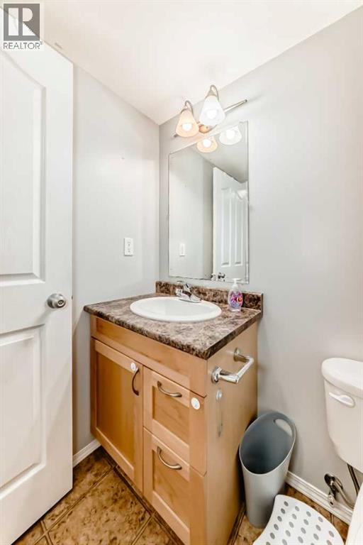 47 Bridlecrest Road Sw, Calgary, Alberta  T2Y 5J2 - Photo 35 - A2278844