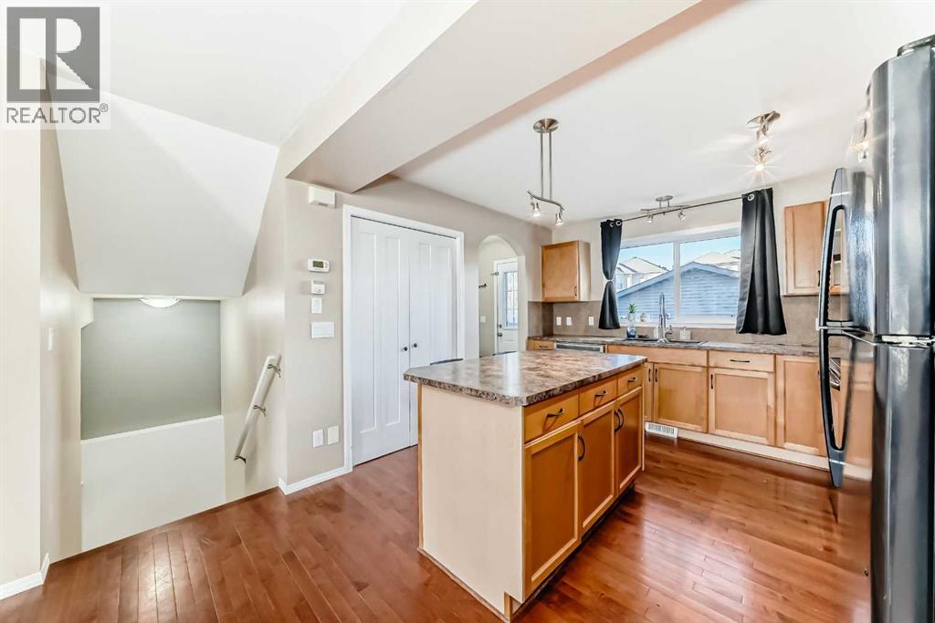 47 Bridlecrest Road Sw, Calgary, Alberta  T2Y 5J2 - Photo 11 - A2278844