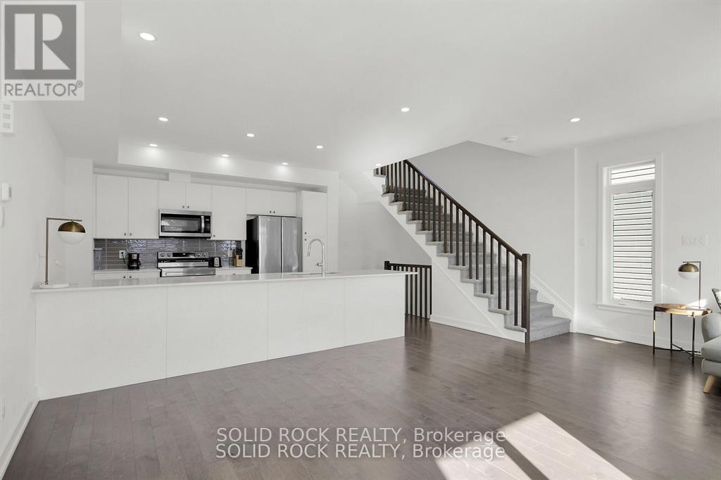 574 Tahoe Heights, Ottawa, Ontario  K1T 0X5 - Photo 12 - X12746978