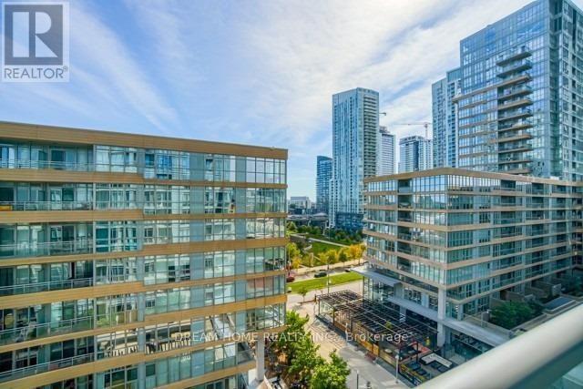 935 - 15 Iceboat Terrace, Toronto, Ontario  M5V 4A5 - Photo 17 - C12746758