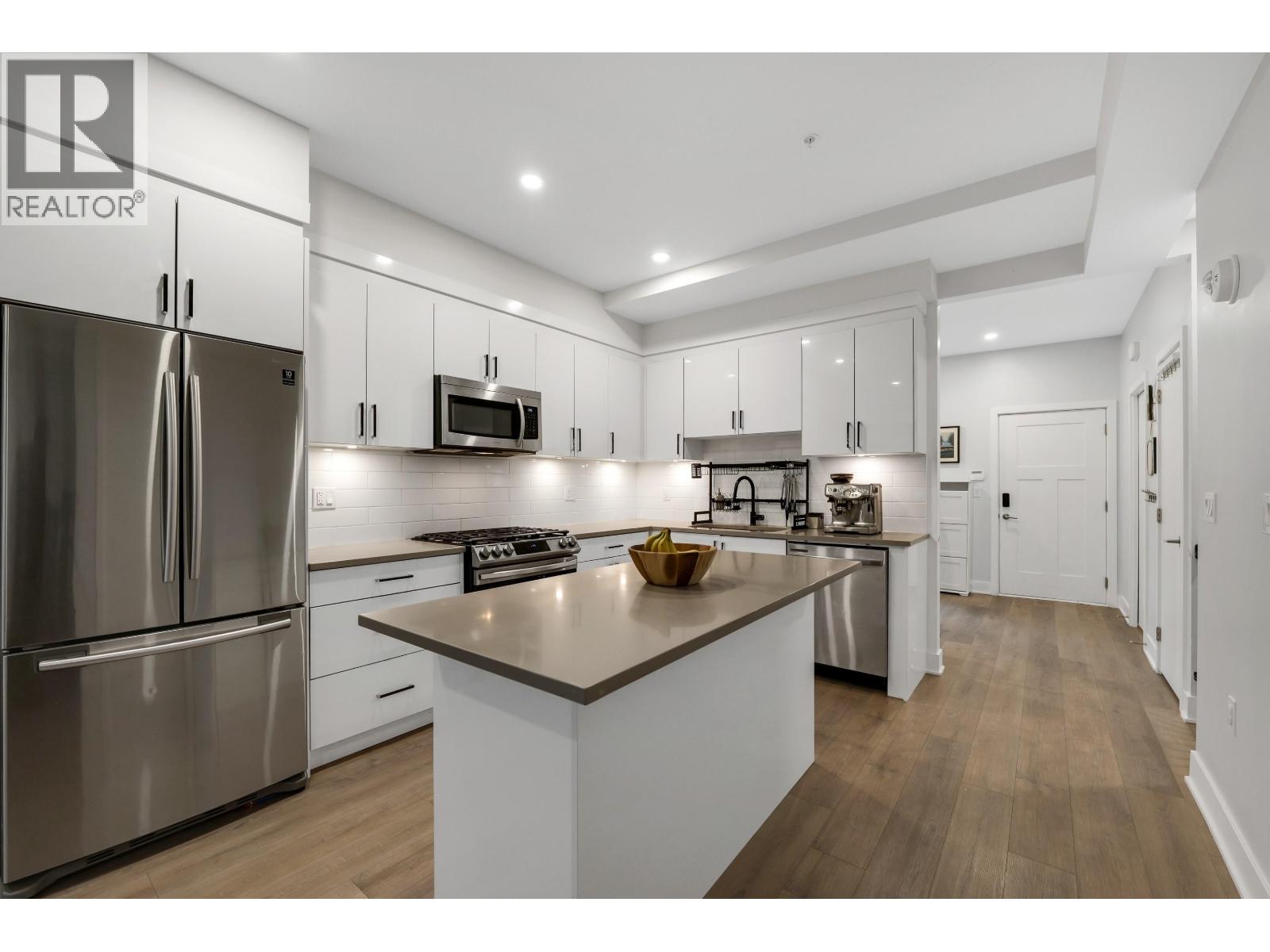 202 37842 Third Avenue, Squamish, British Columbia  V8B 1B0 - Photo 5 - R3085183