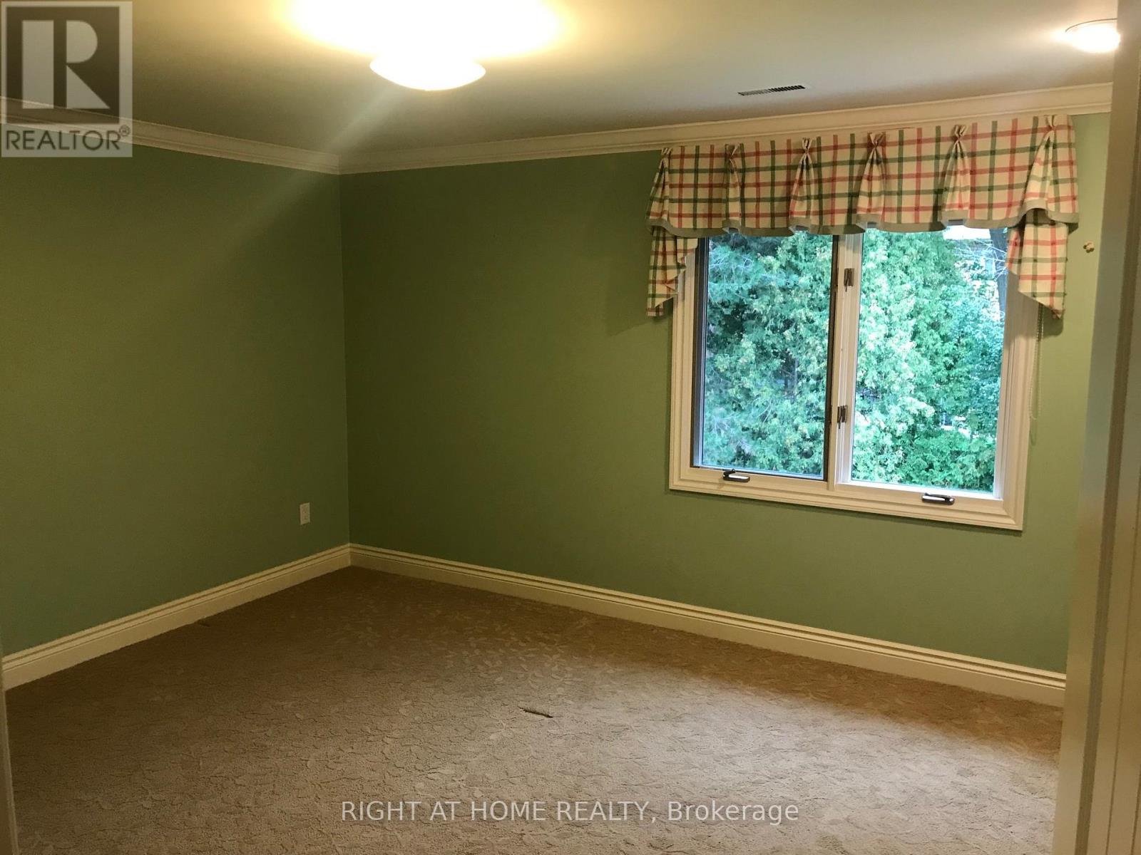 24 Vintage Lane, Markham, Ontario  L3T 1X6 - Photo 8 - N12746992