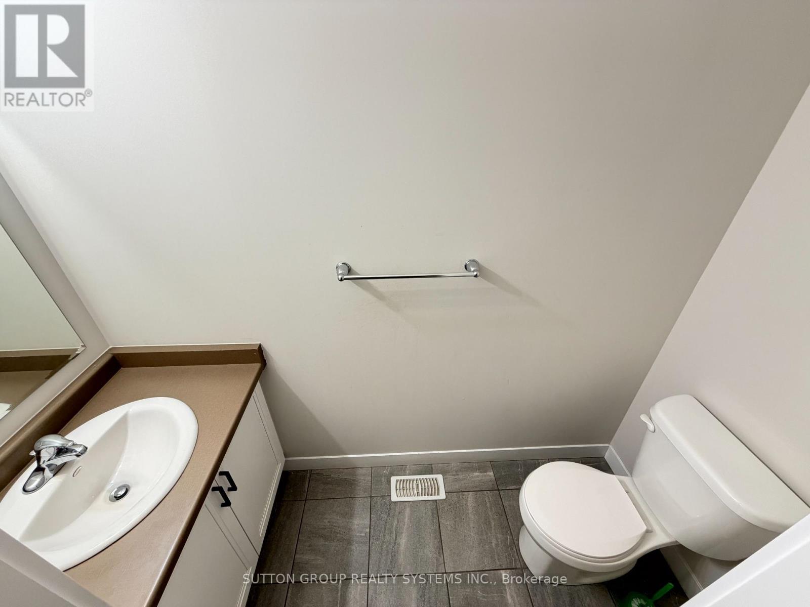 4 - 160 Stanley Street, Norfolk, Ontario  N3Y 0G6 - Photo 9 - X12746990