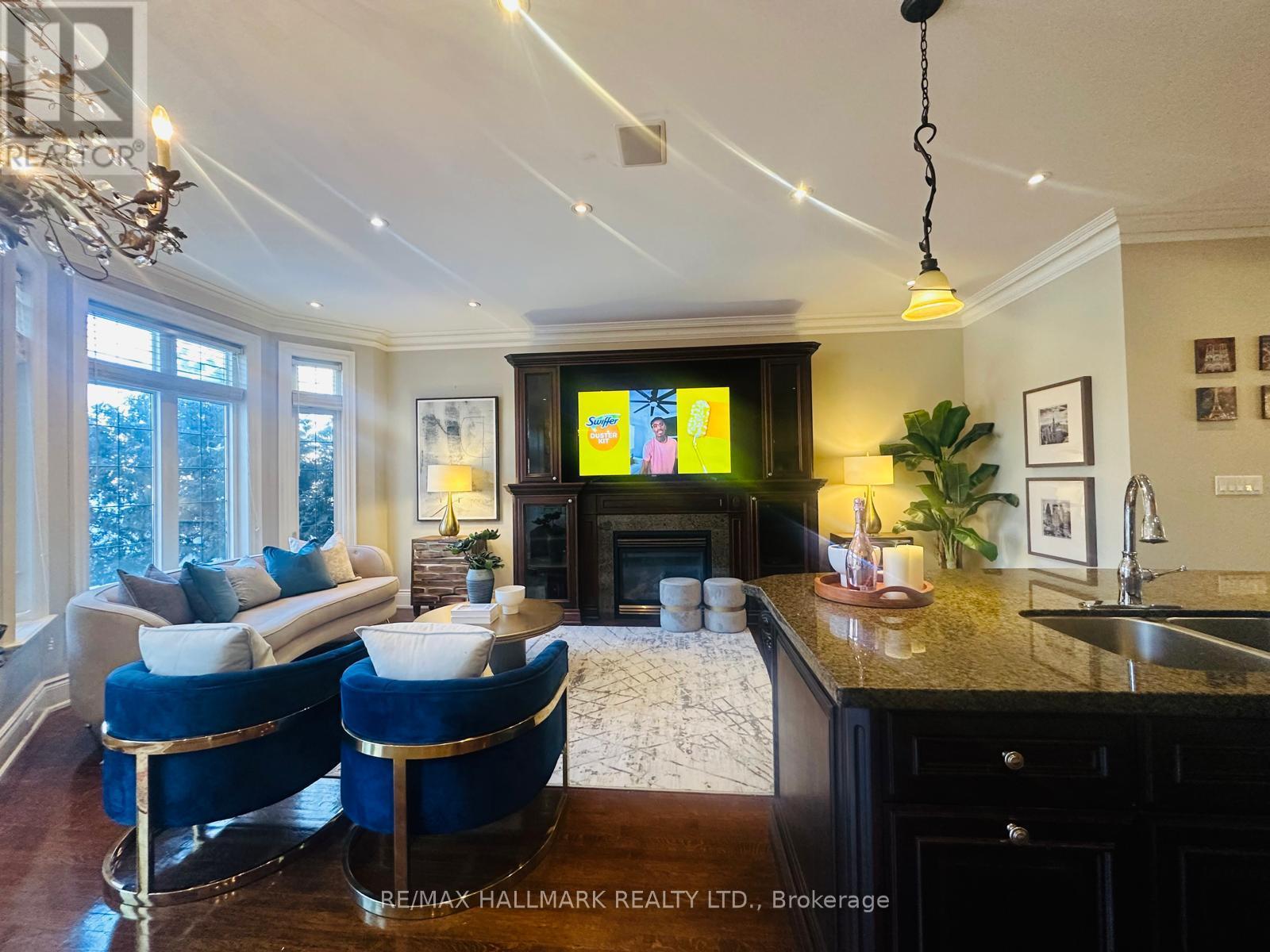 370 Douglas Avenue, Toronto, Ontario  M5M 1H4 - Photo 18 - C12670444