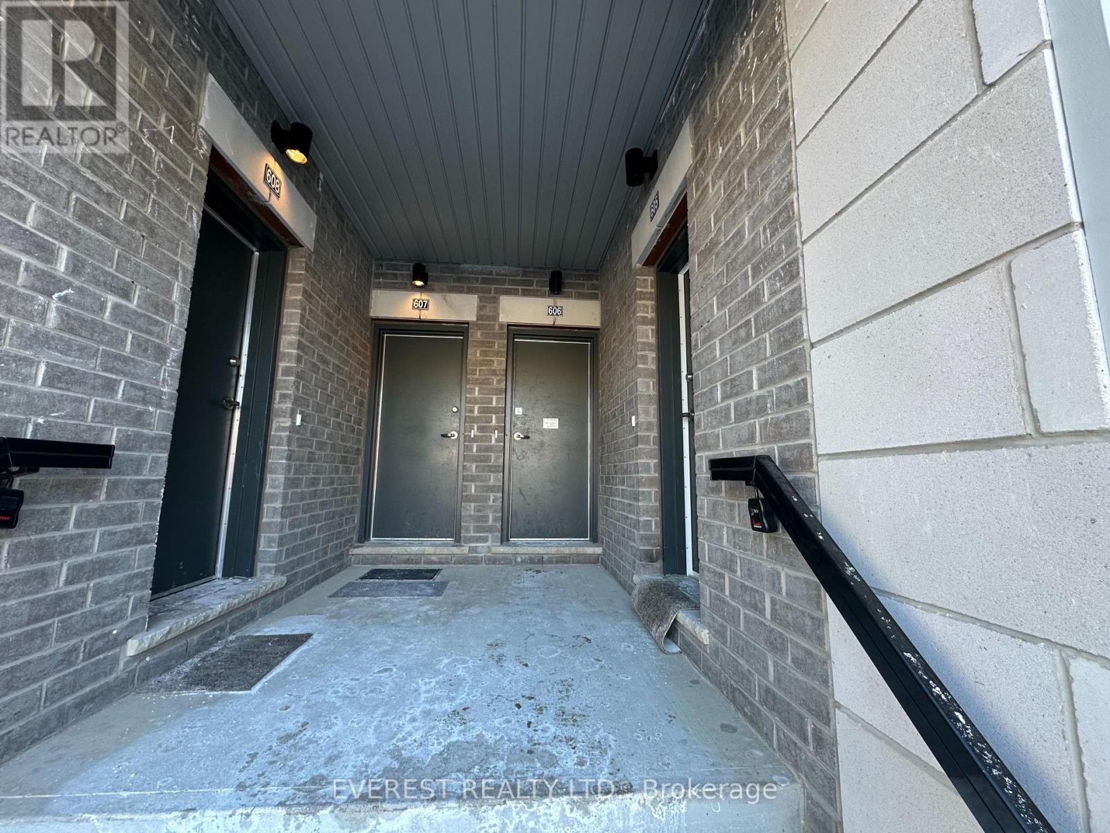 606 - 50 Halliford Place N, Brampton, Ontario  L6P 4R1 - Photo 3 - W12734402