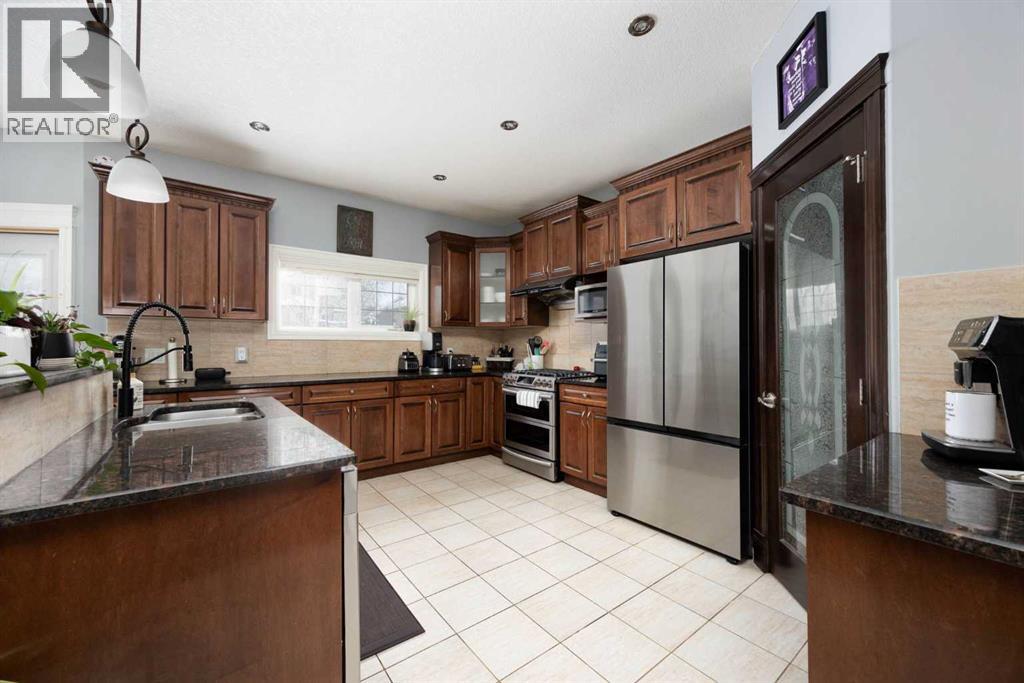 232 Sandpiper Road, Fort Mcmurray, Alberta  T9K 0K8 - Photo 6 - A2276649