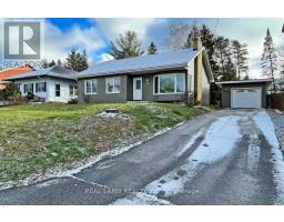 133 HILLVIEW ROAD, Aurora, Ontario