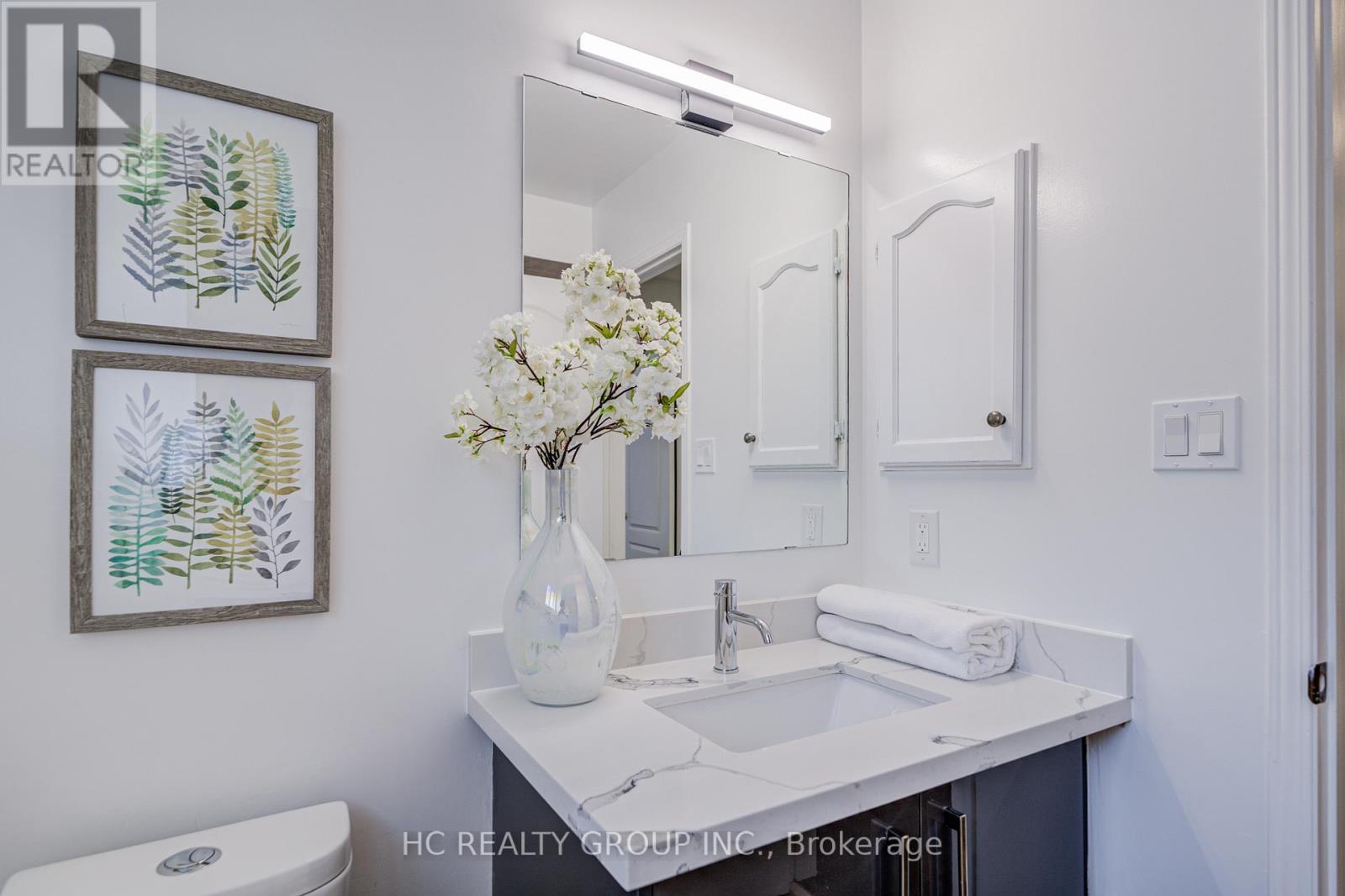 483 Menczel Crescent, Newmarket, Ontario  L3X 2P6 - Photo 39 - N12747014