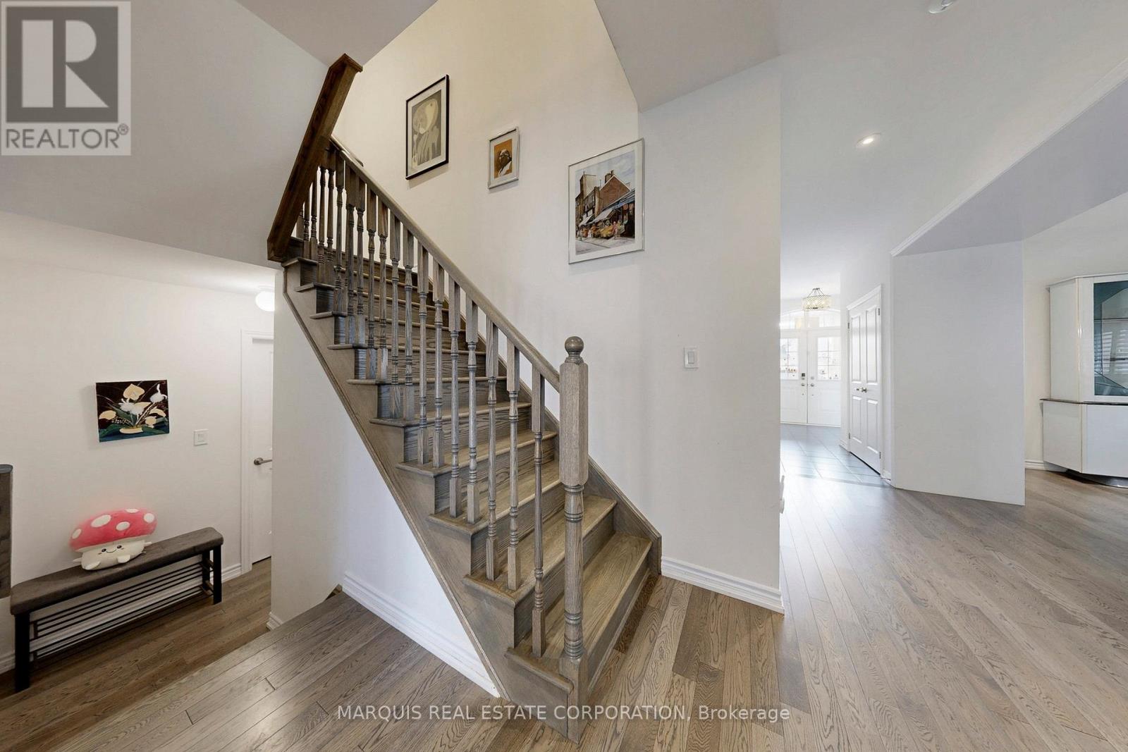 1787 Emberton Way, Innisfil, Ontario  L9S 0N4 - Photo 9 - N12747016