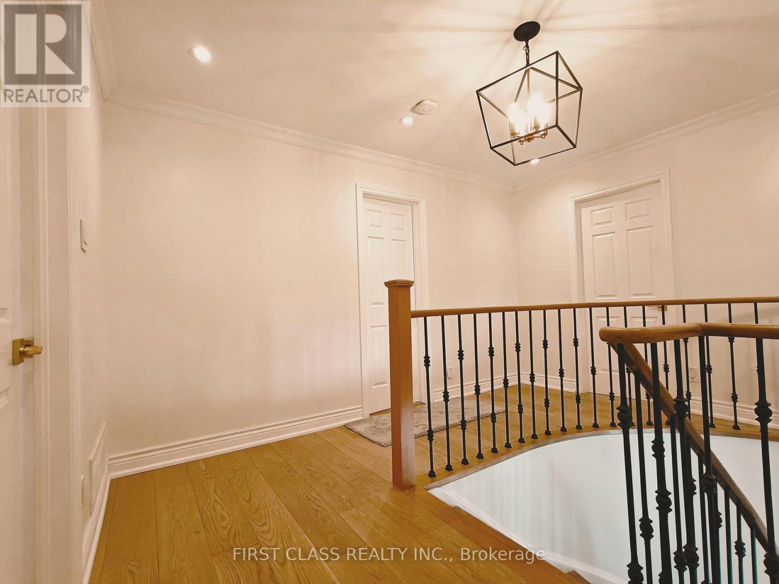 20 East Drive E, Markham, Ontario  L6G 1A4 - Photo 12 - N12740584