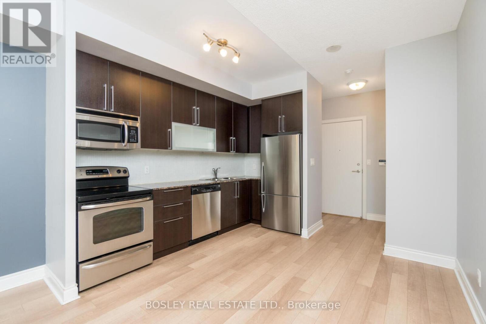 220 - 16 Brookers Lane, Toronto, Ontario  M8V 0A5 - Photo 3 - W12746998