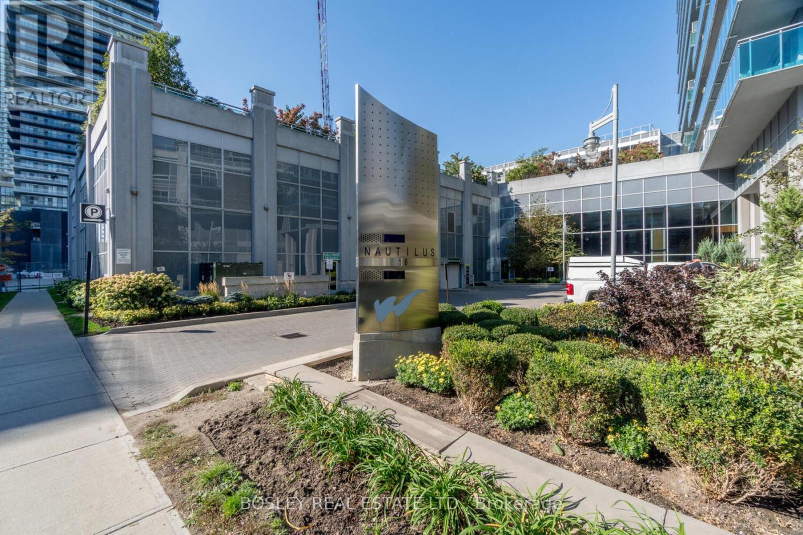 220 - 16 Brookers Lane, Toronto, Ontario  M8V 0A5 - Photo 32 - W12746998