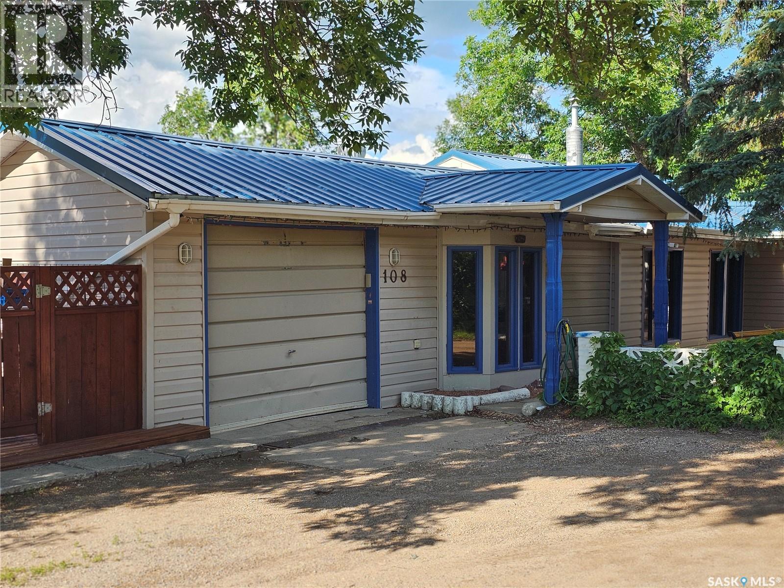 108 BRIERE DRIVE, Regina Beach, Saskatchewan