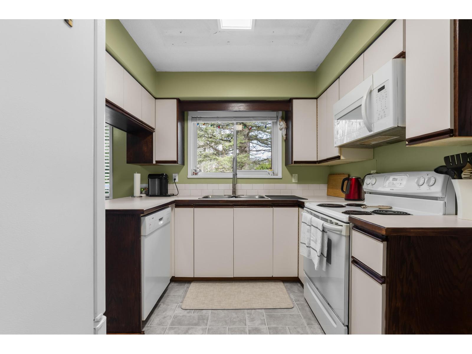 16184 20 Avenue, Surrey, British Columbia  V3Z 9M8 - Photo 17 - R3079425