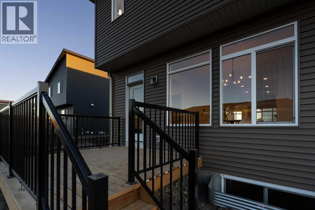 143 Wolf Hollow Rise Se, Calgary, Alberta  T2X 4M8 - Photo 33 - A2269119