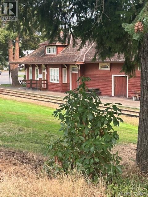 156 Harlech Rd, Qualicum Beach, British Columbia  V9K 1G9 - Photo 2 - 1024865