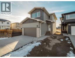 224 Blackwolf Place N, Lethbridge, Alberta