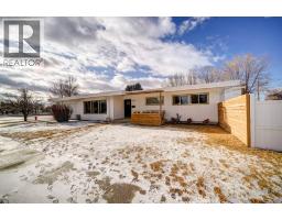 1116 10 Street S, Lethbridge, Alberta