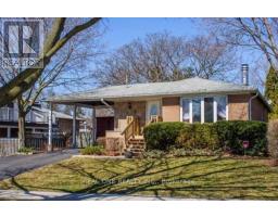 LOWER - 3 GLENTWORTH ROAD, Toronto, Ontario