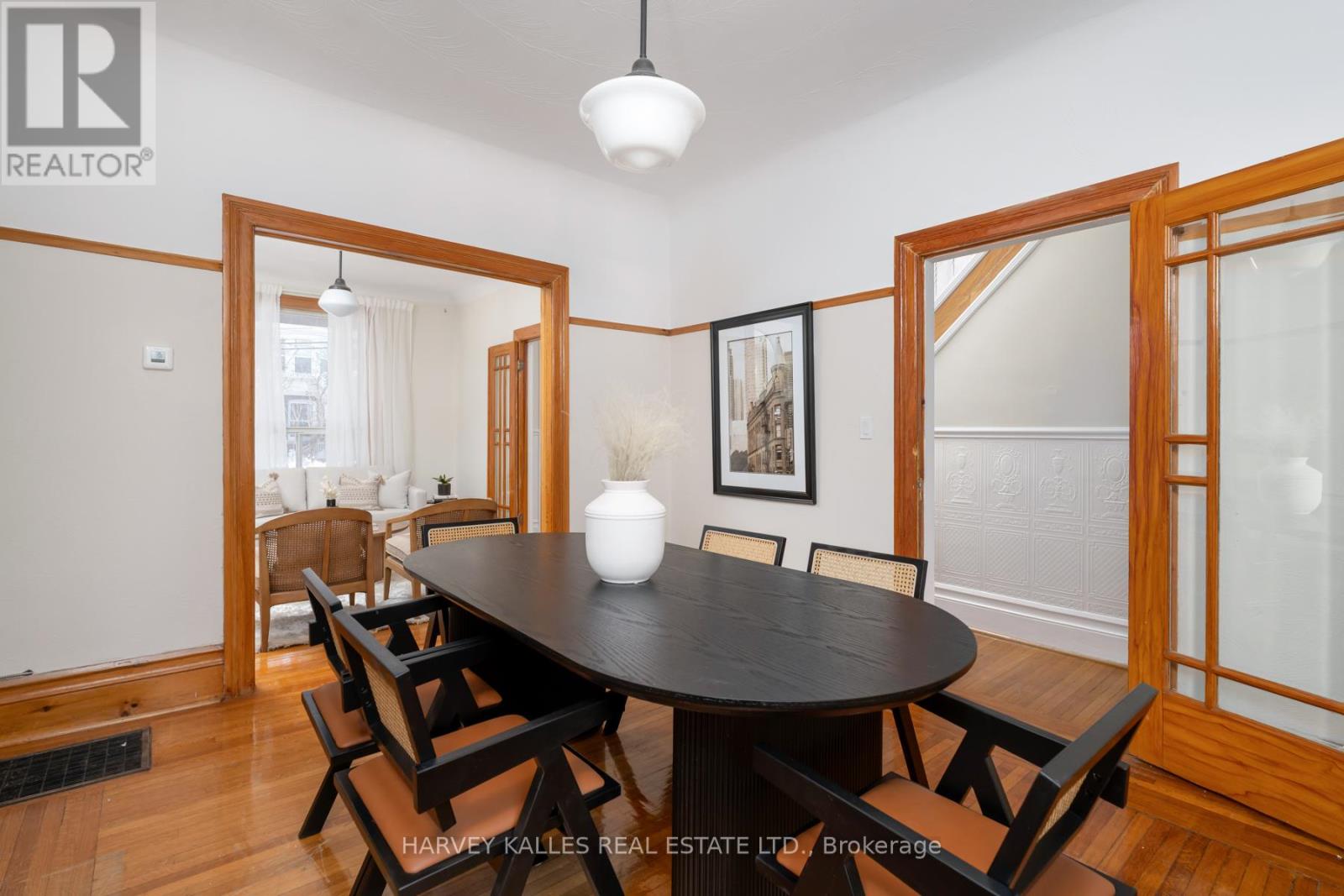 154 Gore Vale Avenue, Toronto, Ontario  M6J 2R6 - Photo 14 - C12747060