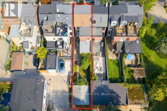 154 Gore Vale Avenue, Toronto, Ontario  M6J 2R6 - Photo 3 - C12747060