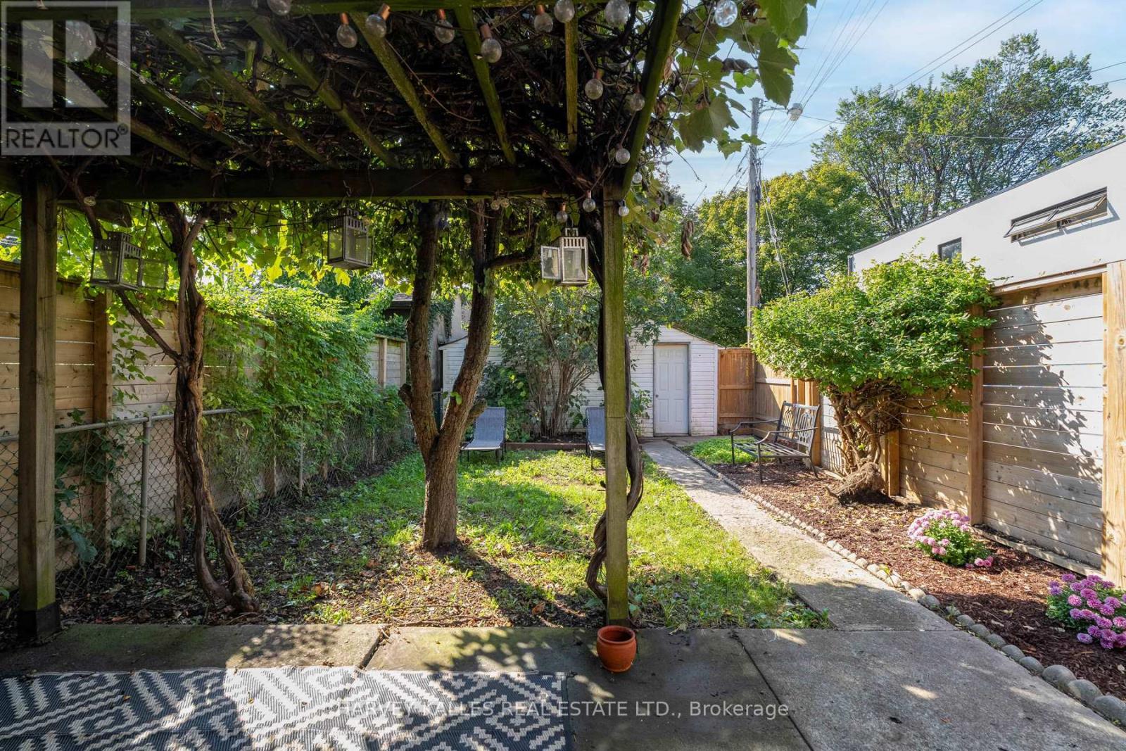 154 Gore Vale Avenue, Toronto, Ontario  M6J 2R6 - Photo 48 - C12747060