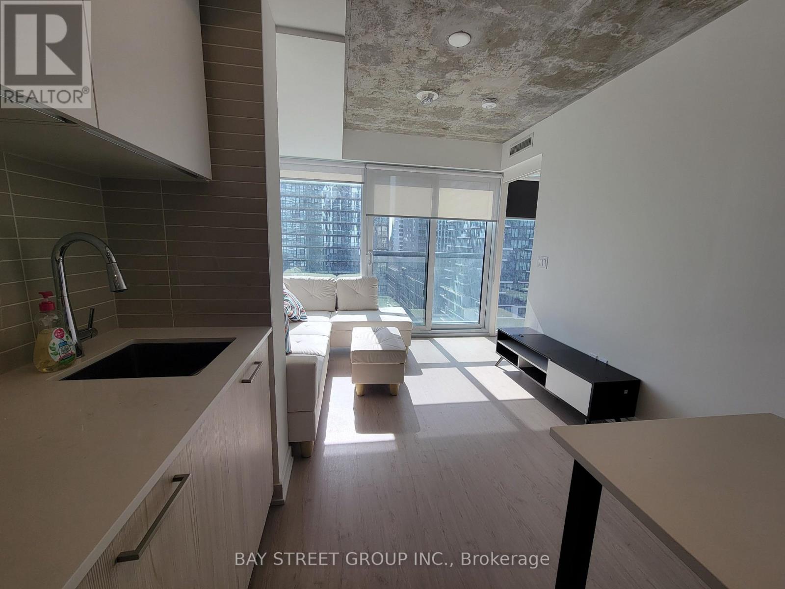 1303 - 65 Mutual St Street, Toronto, Ontario  M5B 0E5 - Photo 15 - C12747062