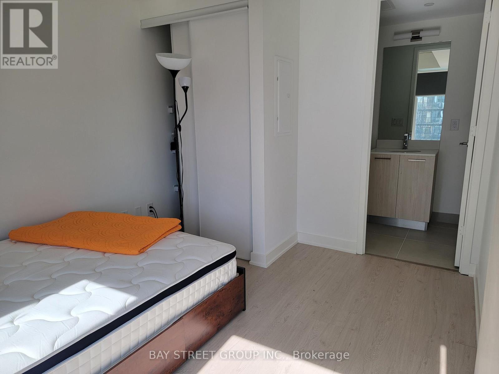 1303 - 65 Mutual St Street, Toronto, Ontario  M5B 0E5 - Photo 16 - C12747062