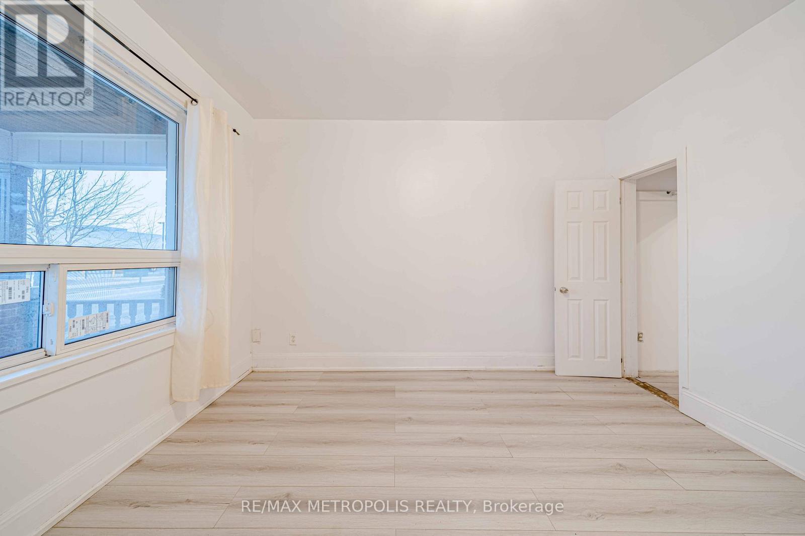 240 Division Street, Oshawa, Ontario  L1G 5M5 - Photo 4 - E12747064