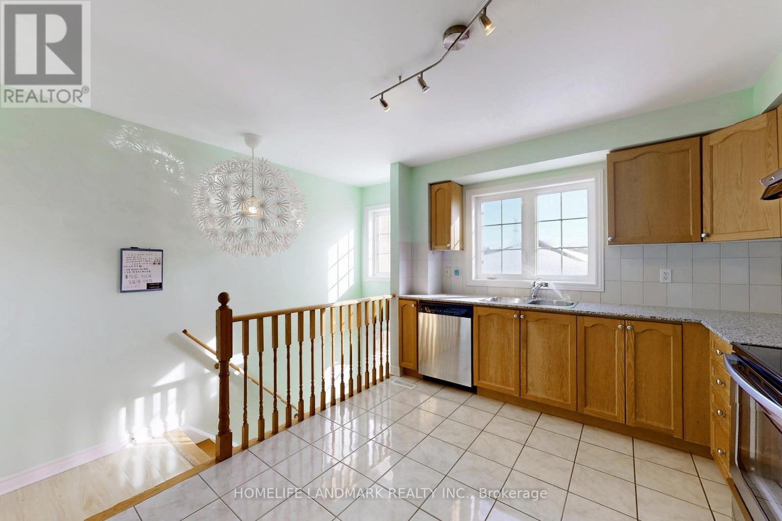 323 Caboto Trail, Markham, Ontario  L3R 1L2 - Photo 14 - N12747040