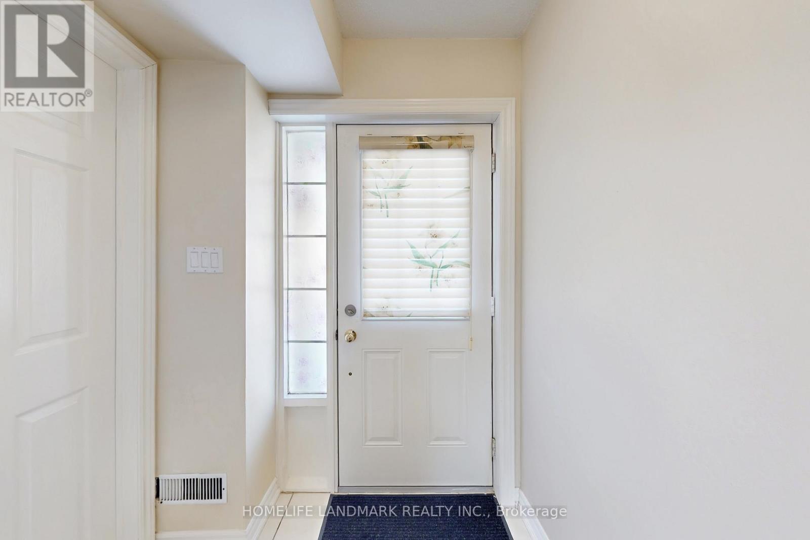 323 Caboto Trail, Markham, Ontario  L3R 1L2 - Photo 35 - N12747040