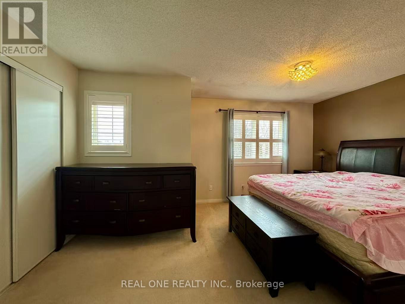 69 - 1489 Heritage Way, Oakville, Ontario  L6M 4M7 - Photo 10 - W12747038