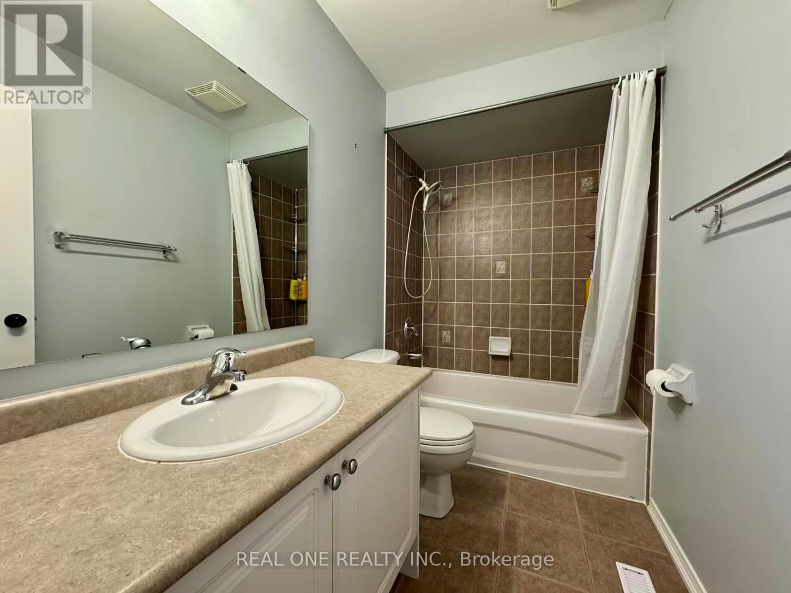 69 - 1489 Heritage Way, Oakville, Ontario  L6M 4M7 - Photo 13 - W12747038