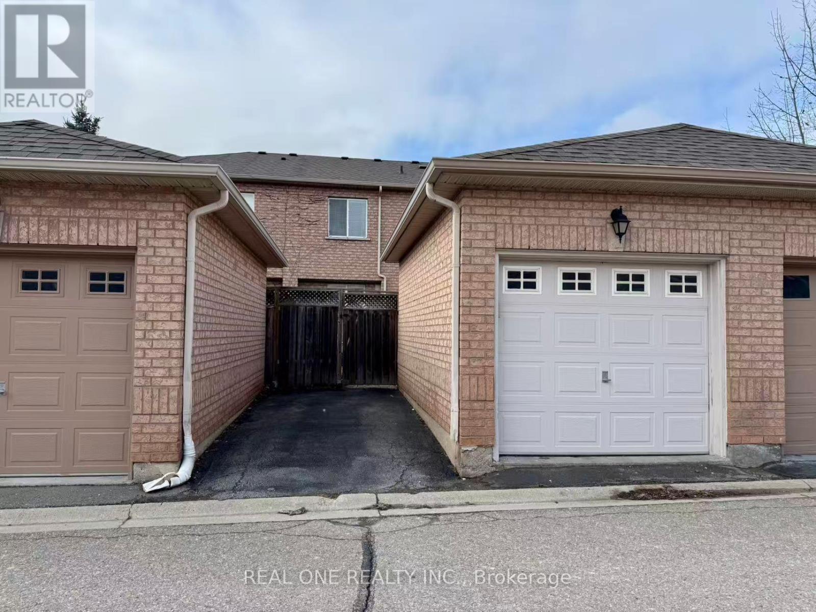 69 - 1489 Heritage Way, Oakville, Ontario  L6M 4M7 - Photo 18 - W12747038