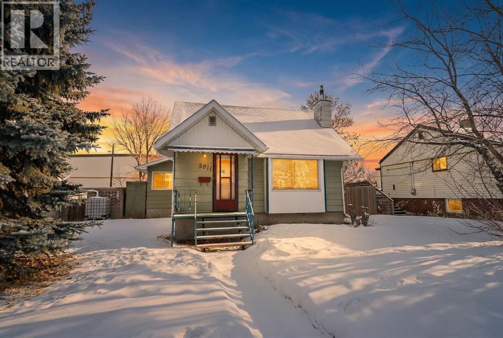 5811 43 Avenue, Red Deer, Alberta