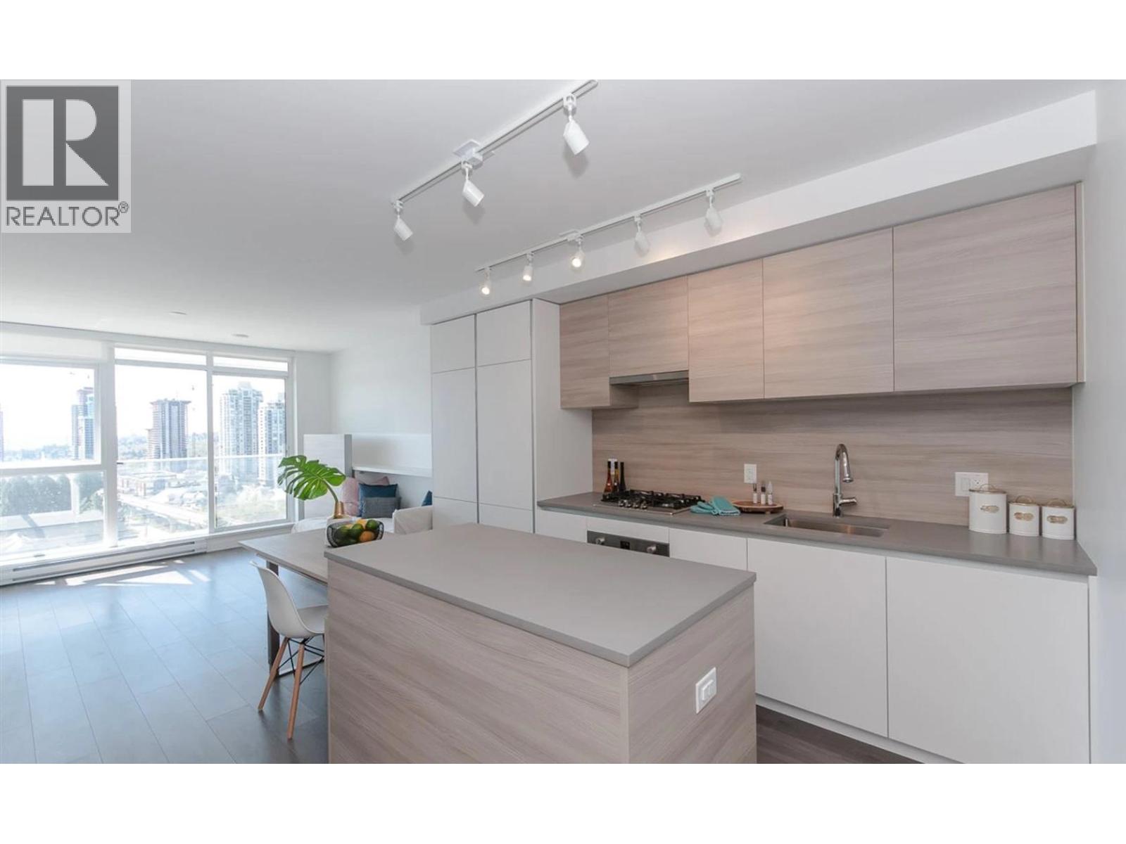 1003 652 Whiting Way, Coquitlam, British Columbia  V3J 0K3 - Photo 3 - R3083123